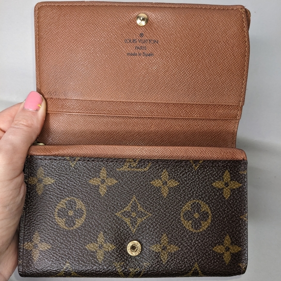 Authentic Louis Vuitton monogram tresor wallet - Picture 5 of 15